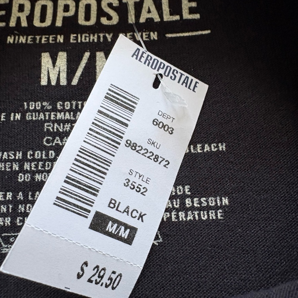 NWT Aeropostale Men's Crew Neck Black & Red Graphic Long Sleeve Shirt - Picture 6 of 6